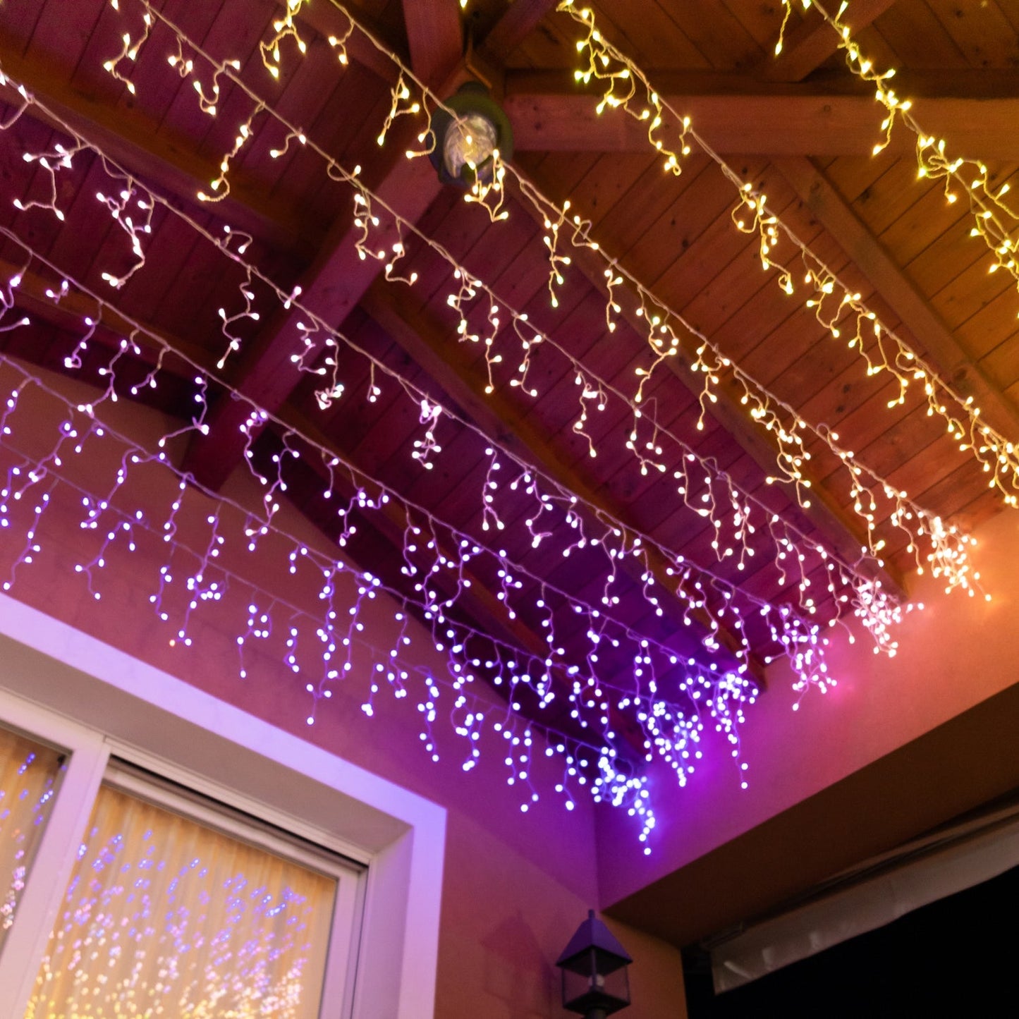 Twinkly Plus Icicle 250 LED RGBW 12,5m